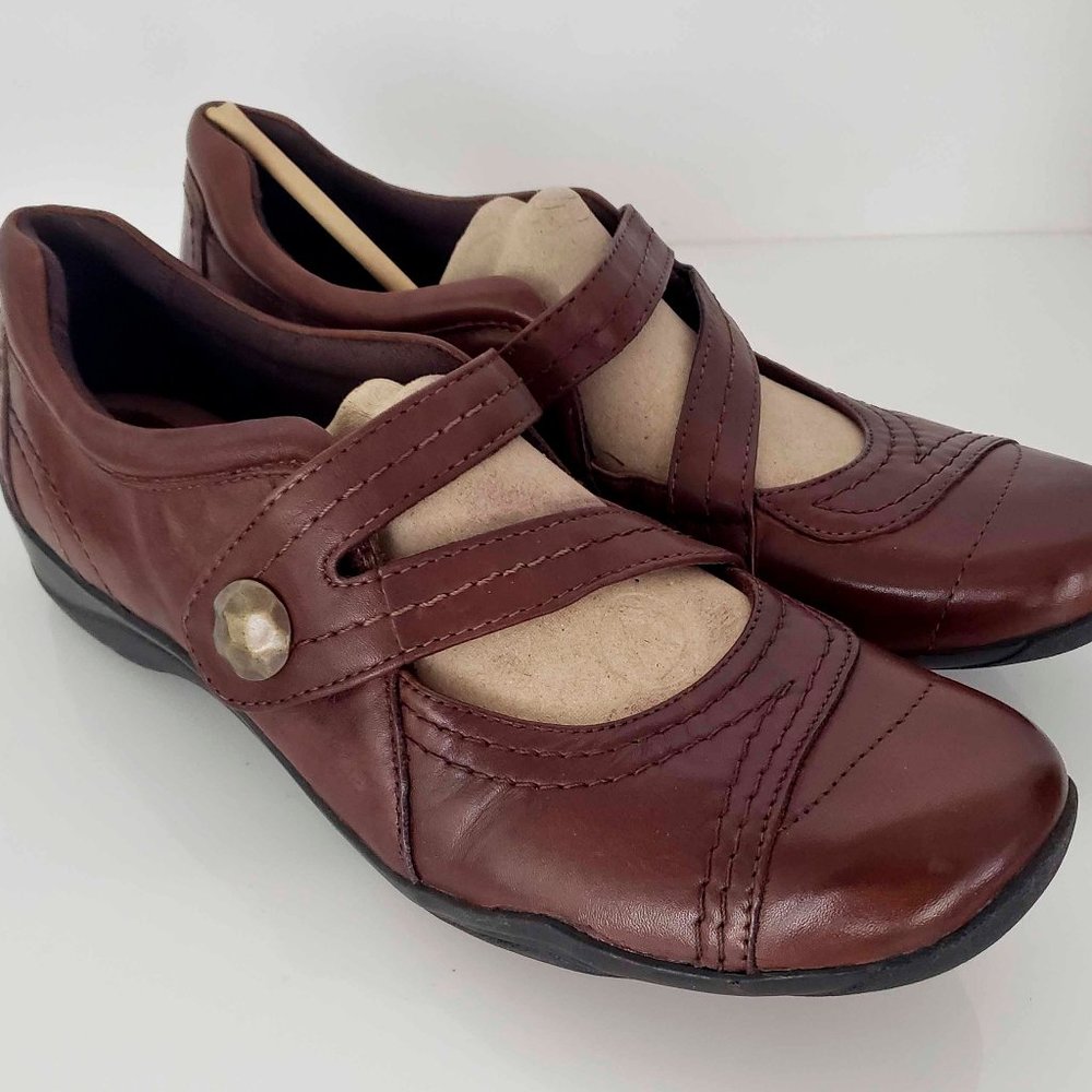 Clark's Kessa Agnes Brown Leather Flats 12M NEW